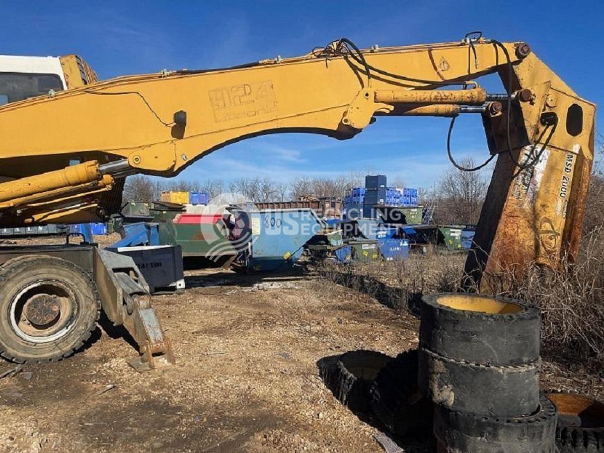 Used Liebherr 924 Excavator with LaBounty Shear