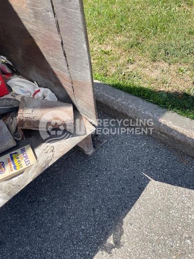 Used JV Manufacturing CC-02 2 Yard Stationary