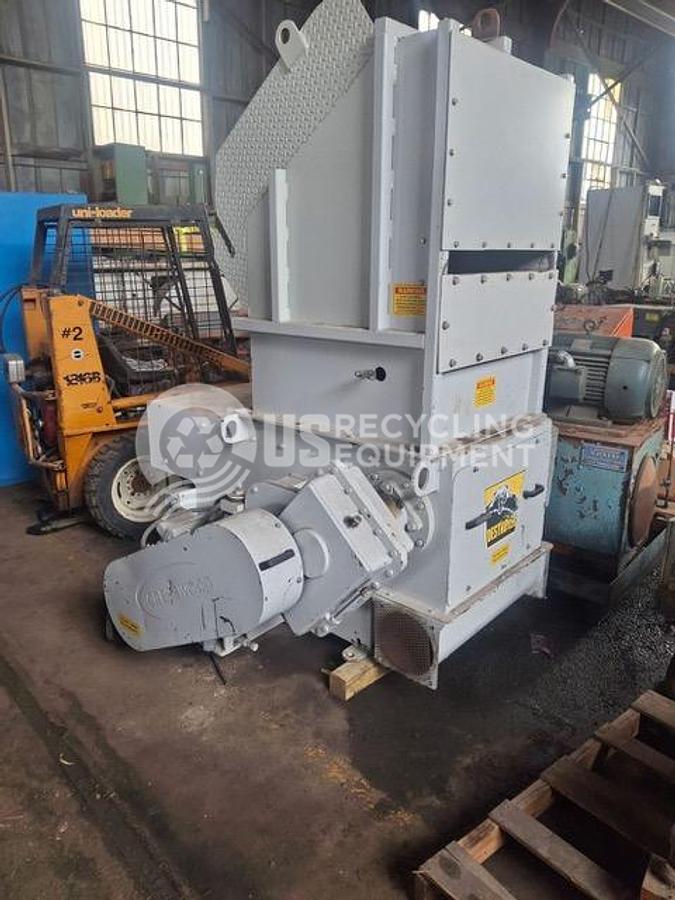 Used 2016 Cresswood HF-30-30SR Single Roter Shredder