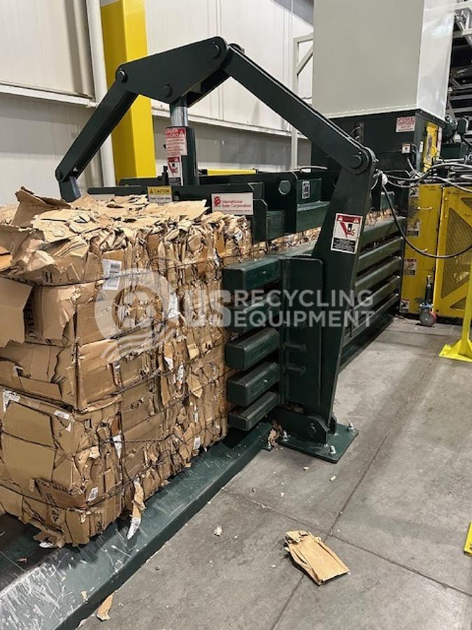 Used 2012 International Baler ATOM 4843-8-50AT Horizontal