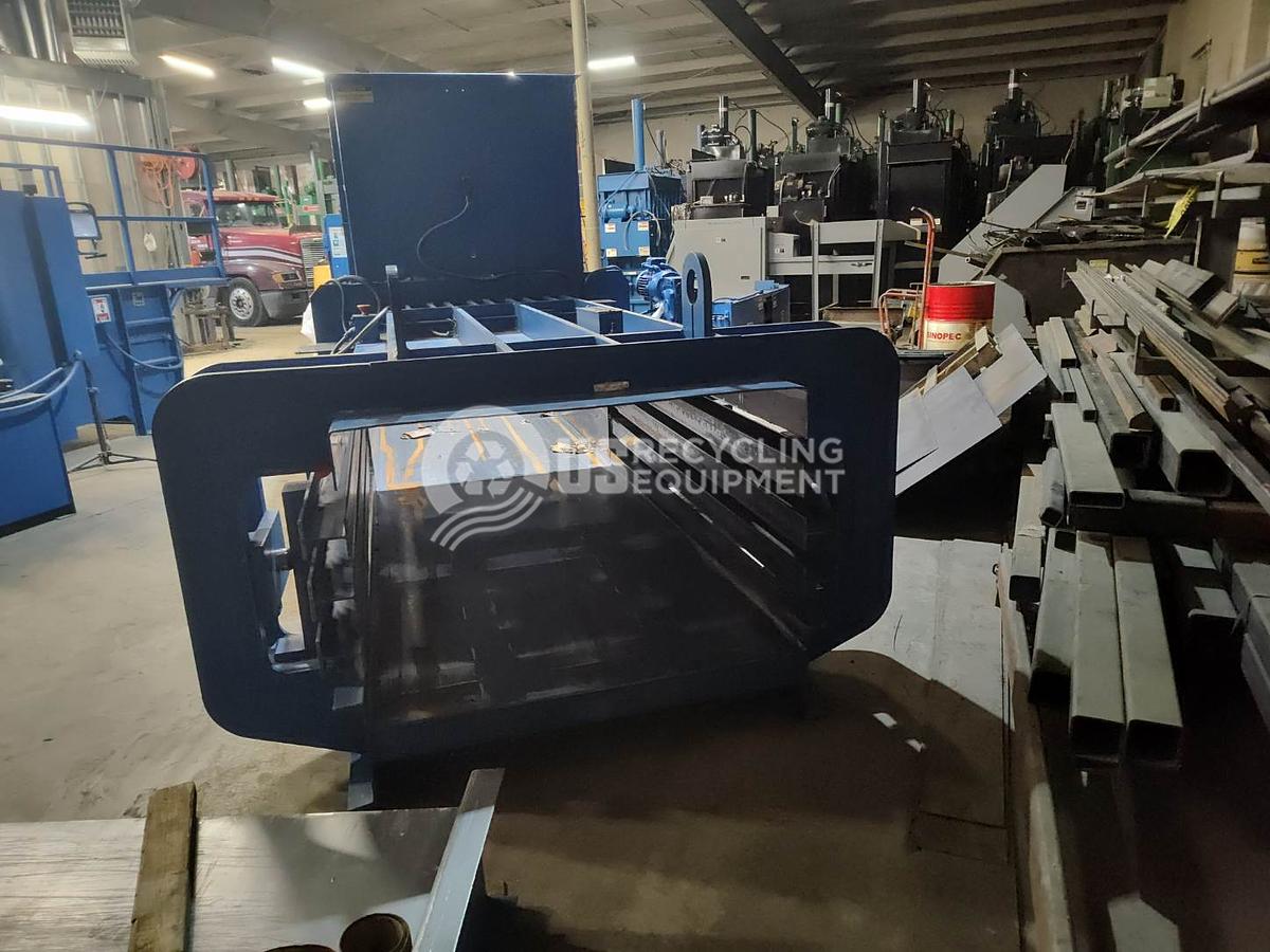 Refurbished 2010 Balemaster 4930G-8