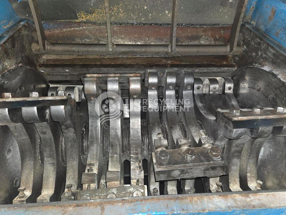 Used Unknown Manufacturer Used 150HP Granulator with Conveyor