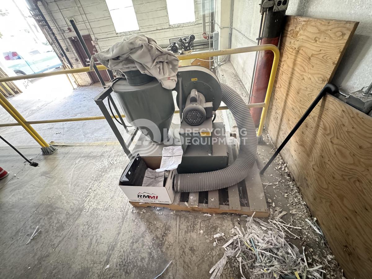 Used 11C51 Dust Collector