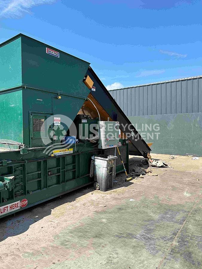 Used 2015 Max Pak HCE60FE-308 with Conveyor