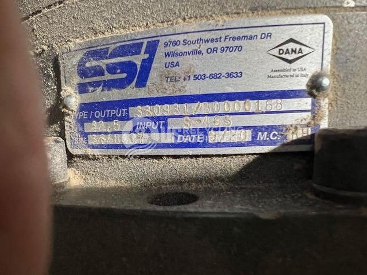 Used SSI M-85E Dual Shaft with Conveyors