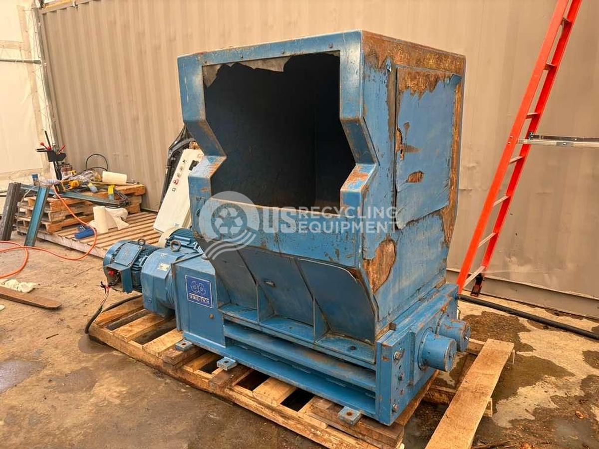 Used Shred Tech ST-50 Dual Shaft with Conveyor