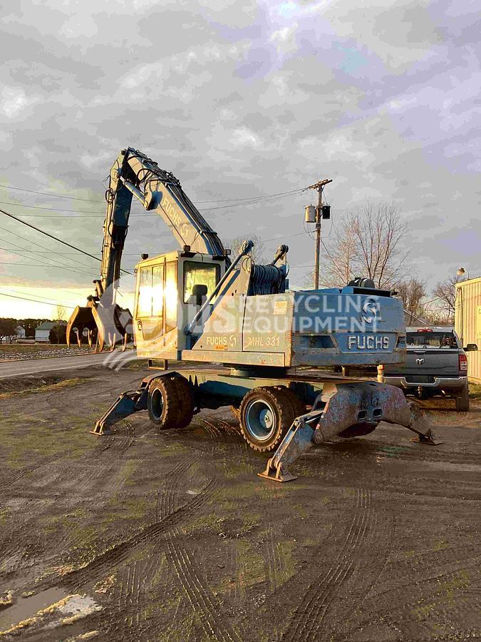 Used 2003 Fuchs 311 Material Handler