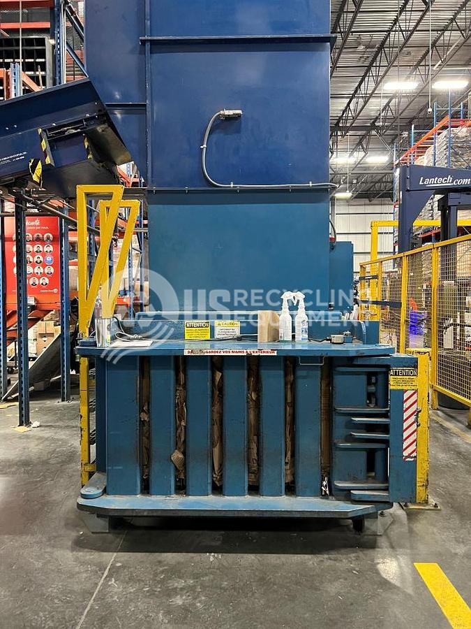 Used Marathon Gemini 3560 Closed Door, Full Penetration Horizontal Baler
