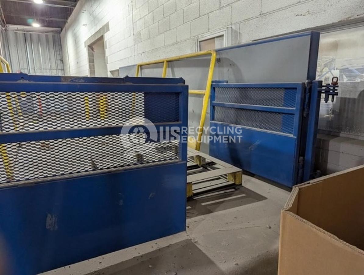 Used Unknown Manufacturer: Used 7" x 19' Feed Conveyor