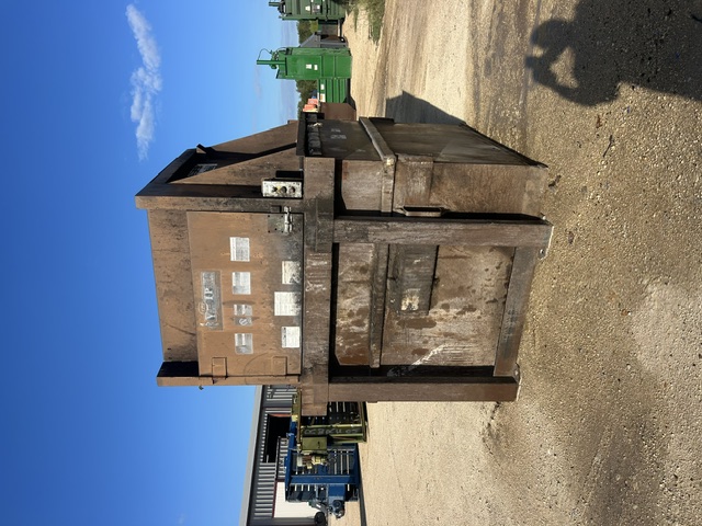 Used 2007 Unknown Manufacturer Used 6 Yard VIP Side Load Compactor