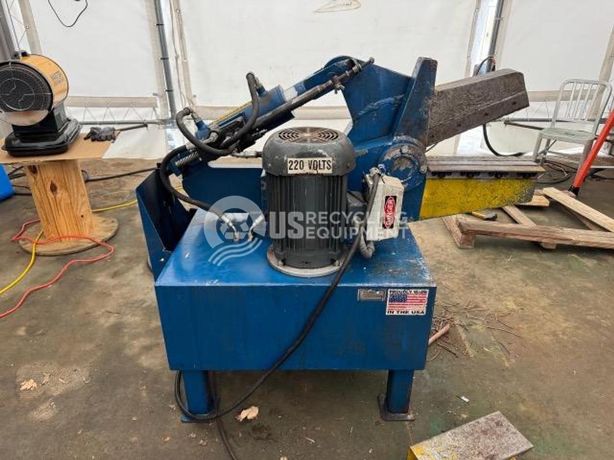 Used Recycling Equipment Solutions 1600 Alligator Shear