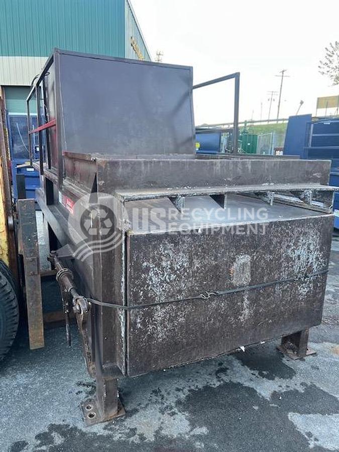 Used PTR TP4000 Stationary Compactor