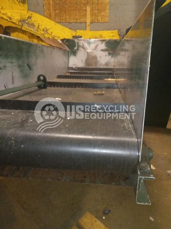 Used International Baler LD-60 Full Eject Horizontal with Conveyor