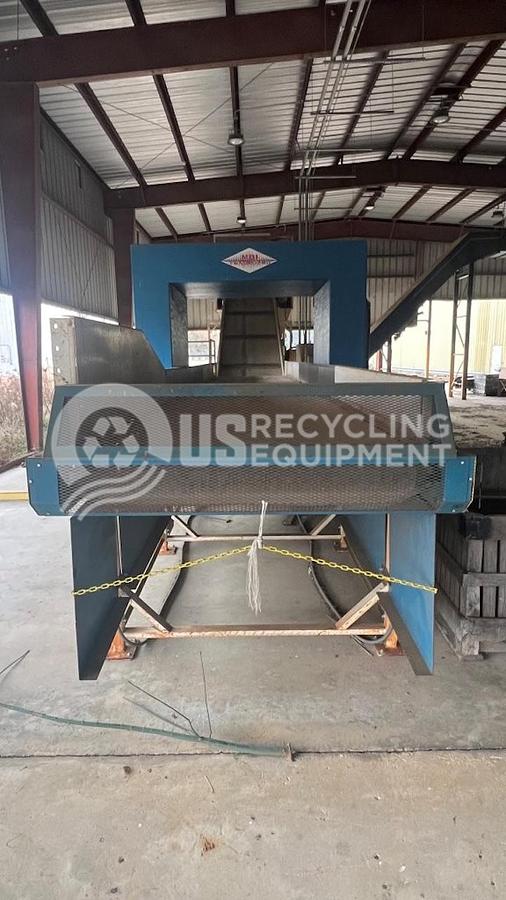 Refurbished 2007 Vecoplan RG-70 Film & Fiber Shredder with Conveyors
