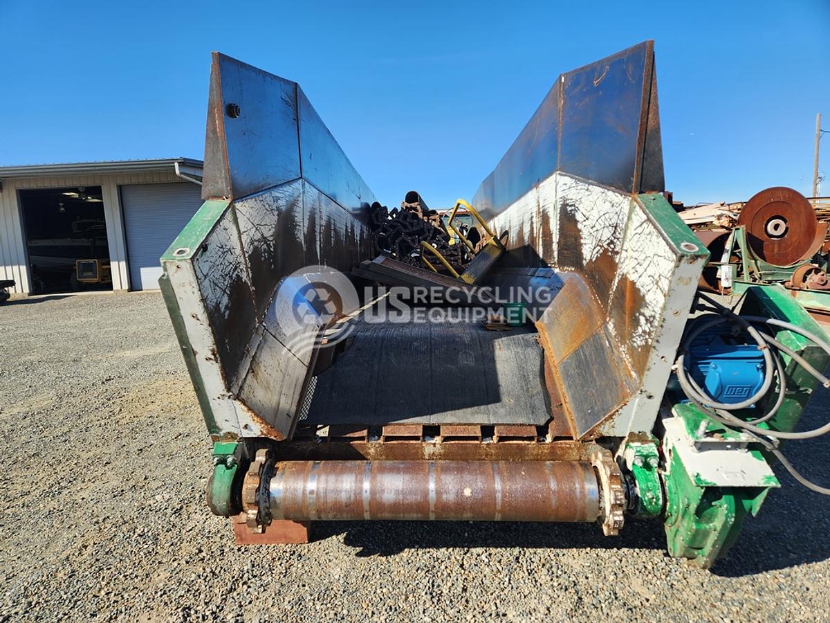 Used 1995 Harris HRB-918W Horizontal 2 Ram with Krause Conveyor & Accent Wire Tier