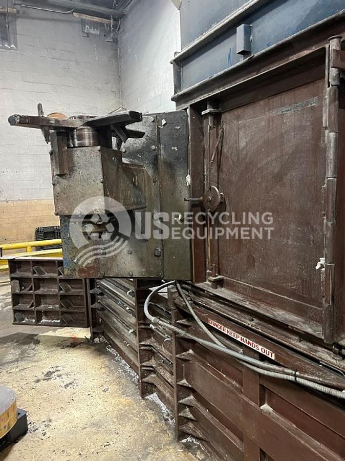 Used C&M 5040-XHD Closed Door