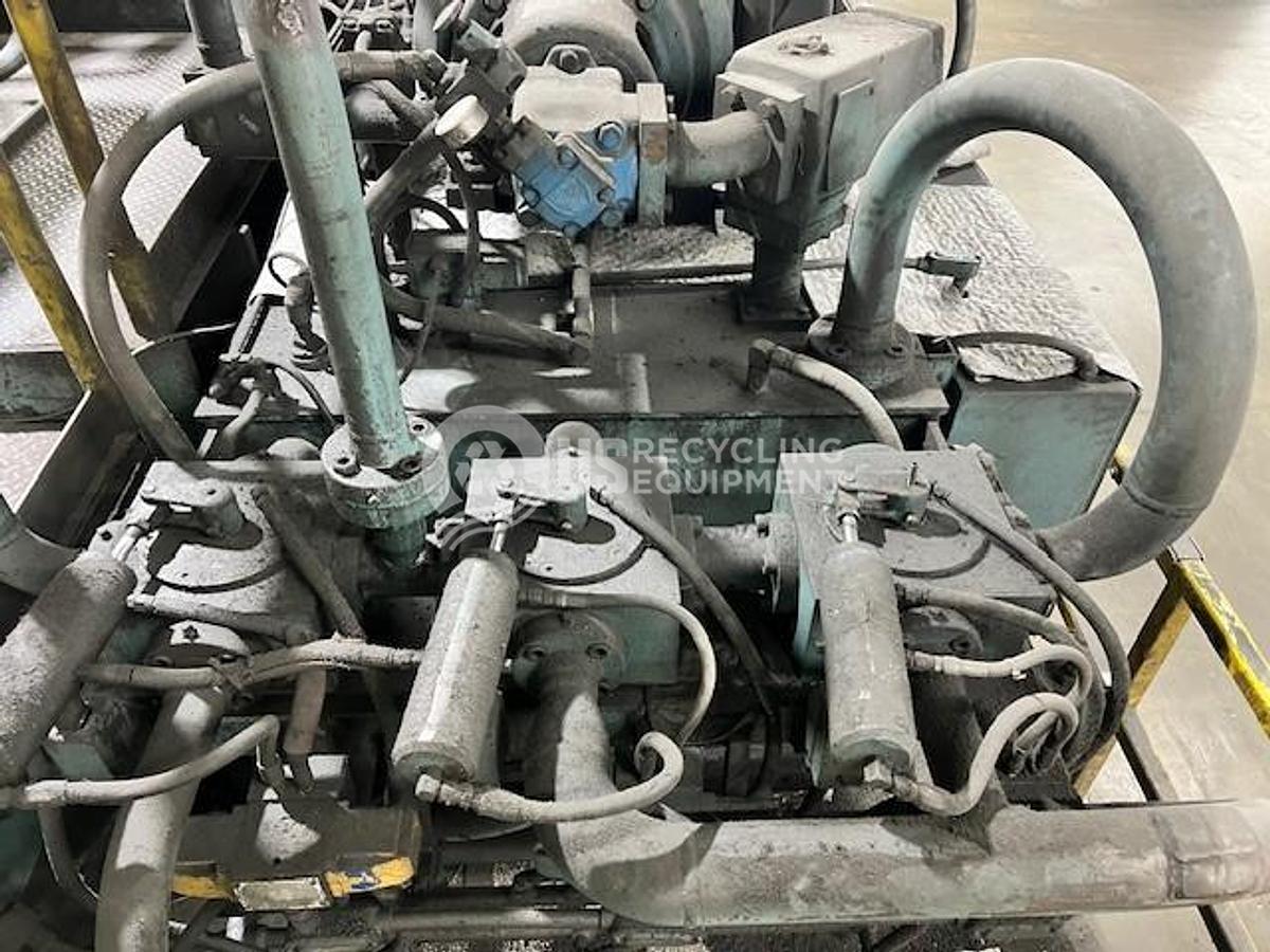 Used Harris HRB-1B Two Ram Horizontal