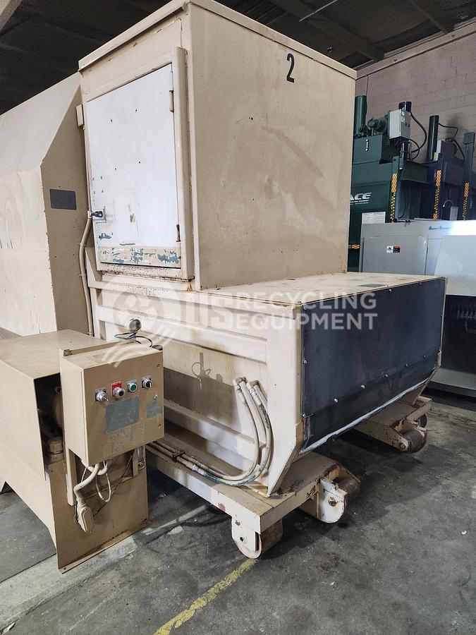 Refurbished 2018 Baker, Inc SC-30 Self Contained with Dog House