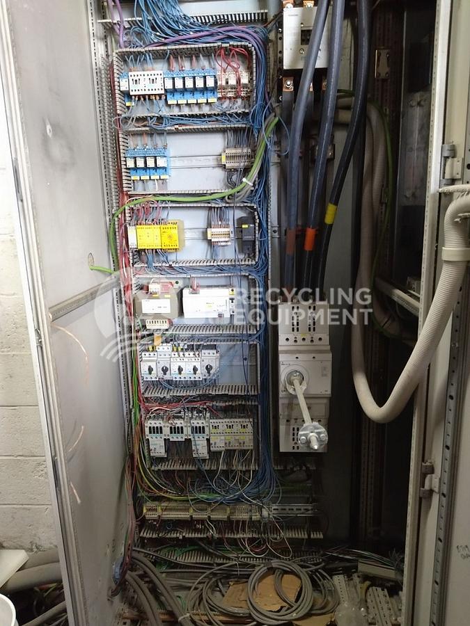 Used 2006 Vecoplan 70" Single Shaft Shredder