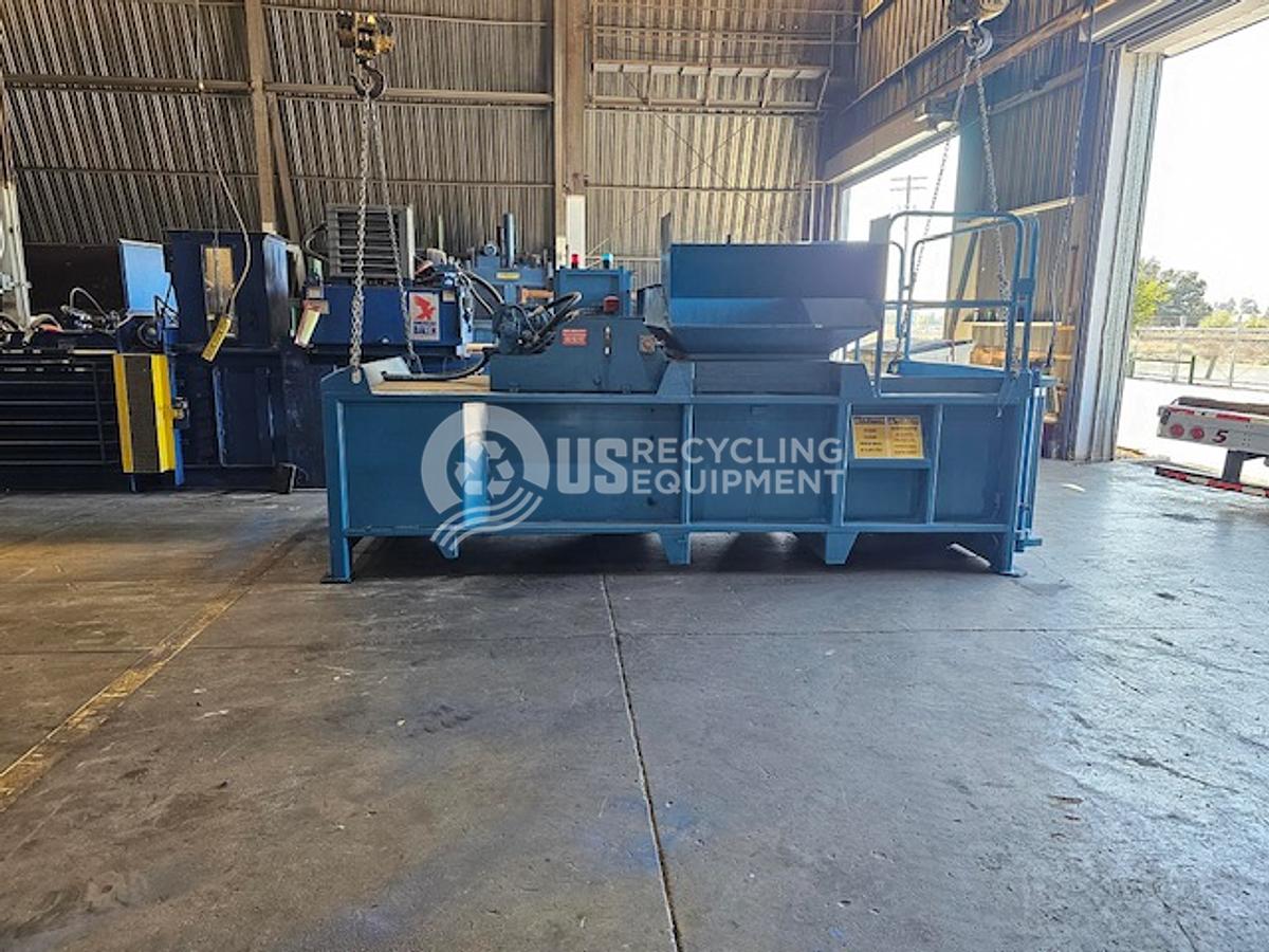 Used 2011 Excel EX62 Closed Door