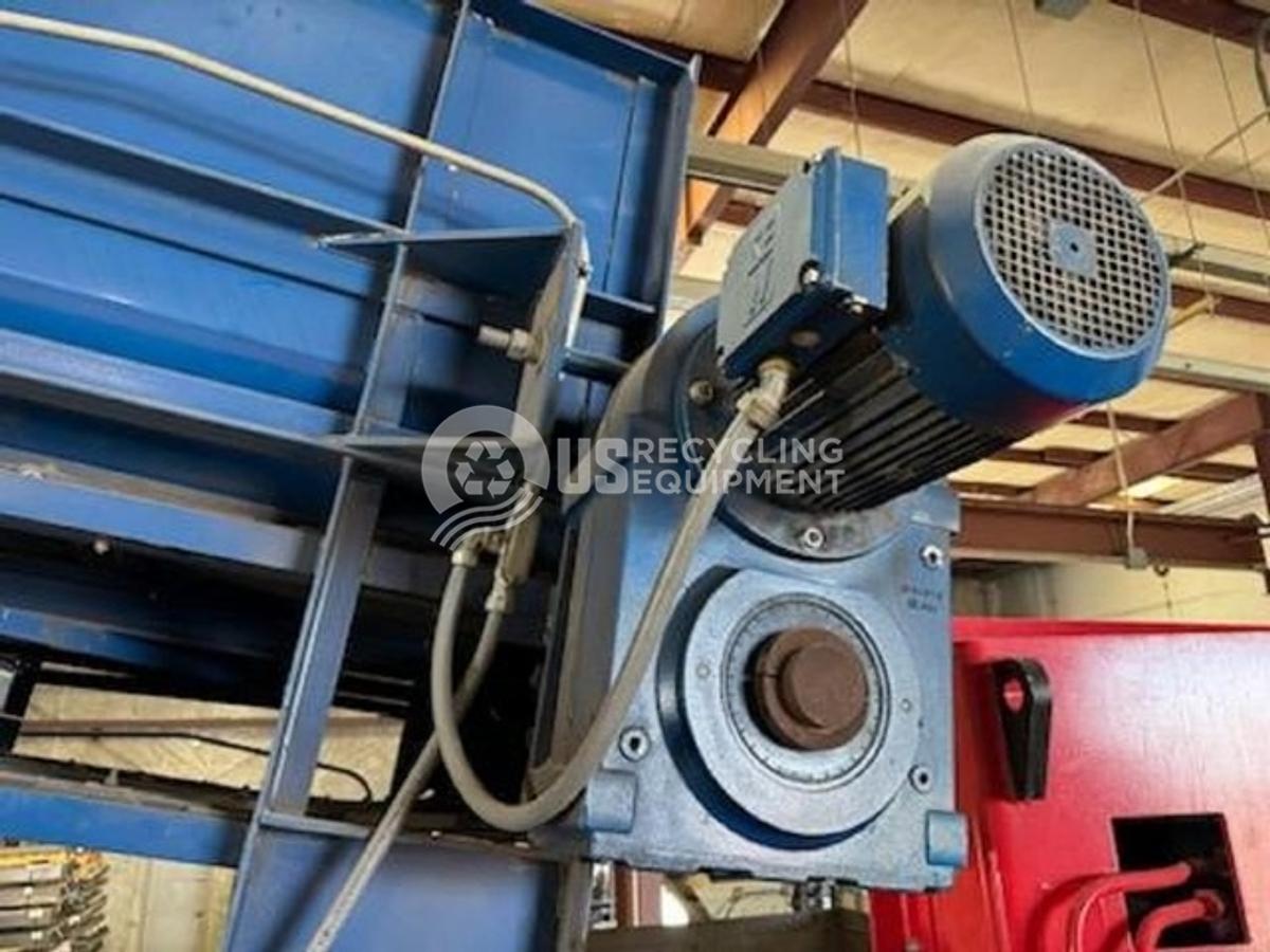 Used Karl Schmidt HX-60" Infeed Conveyor