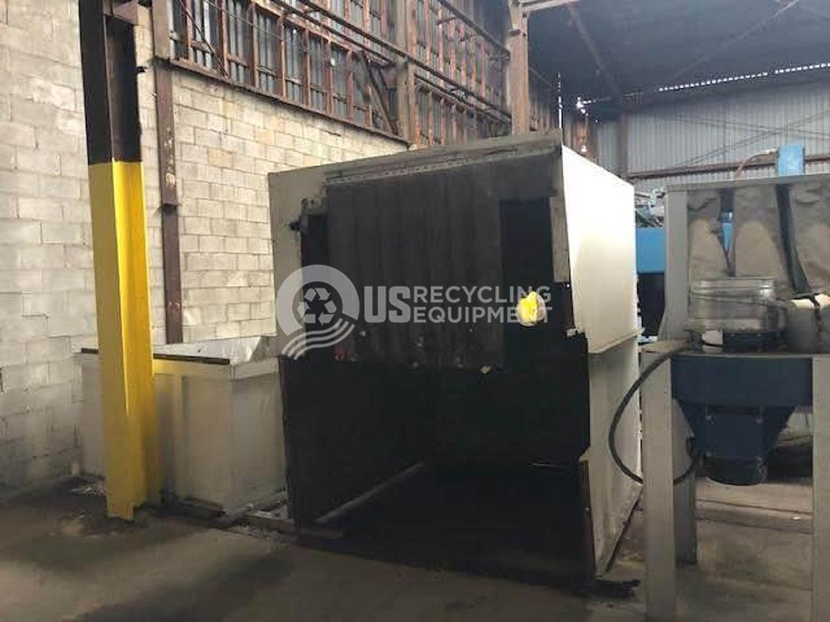 Used Vecoplan RG70-200K Single Shaft Shredder with Conveyor