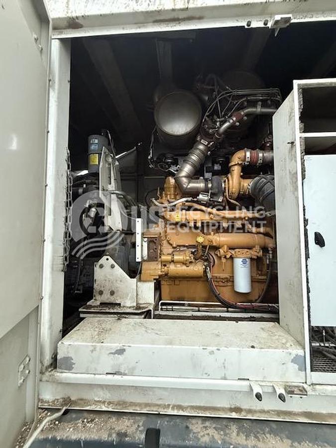 Used 2023 M & J PreShred 4000