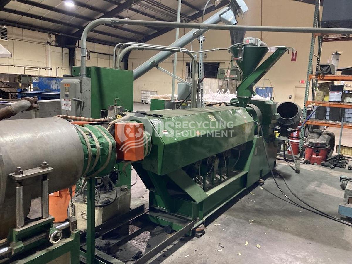 Used Sterling Plastic Machine Corp LD24-1 4.5 inch Extruder Peletizing LIne