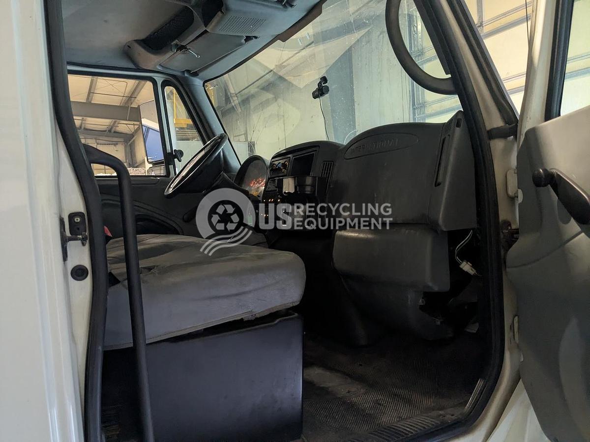 Used 2007 Shred Tech International Mobile Shred Truck