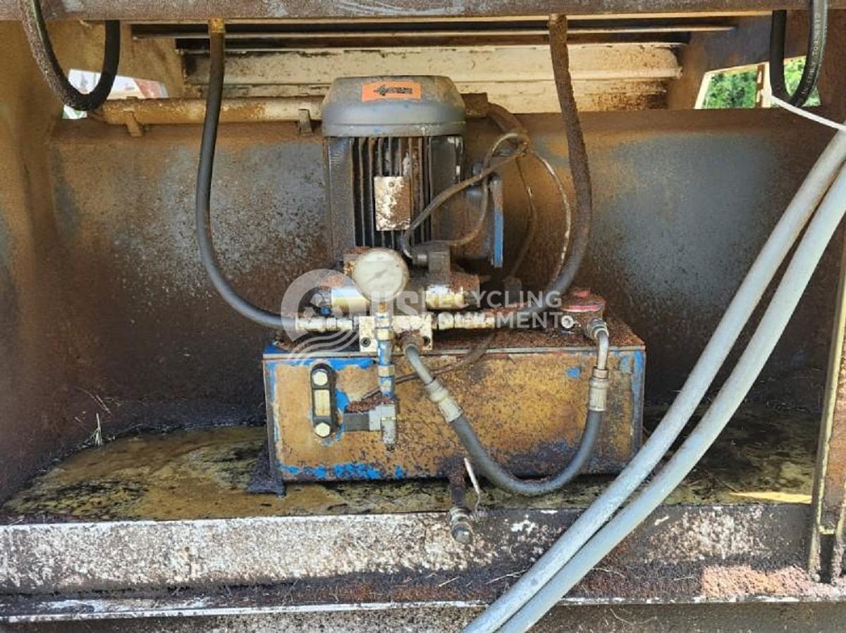 Used Vecoplan 60 HP Single Shaft Shredder