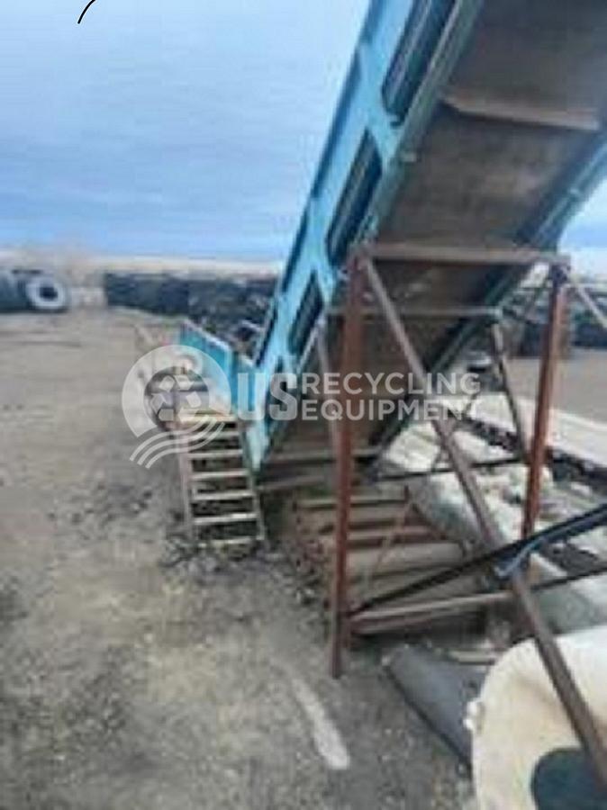 Used Eidal Dual Shaft Shredder with Conveyors