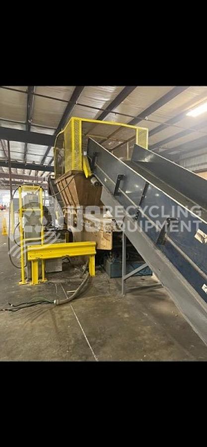 Used Retech/Cumberland Shredder/Granulator/Conveyor System