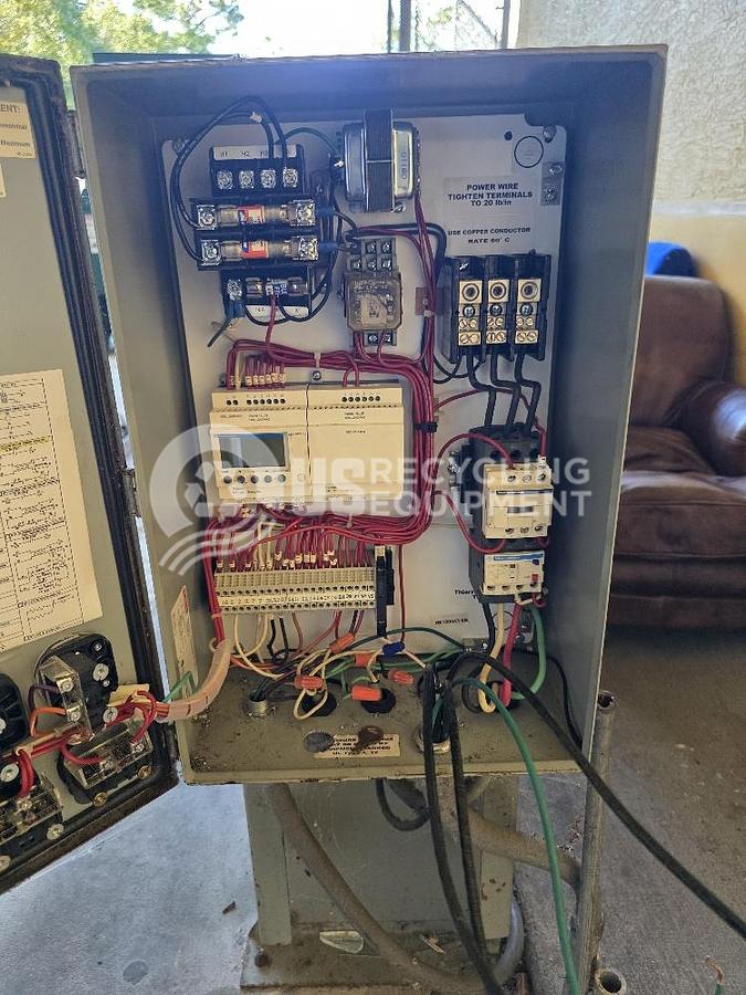 Used 2008 Marathon RJ-250SC Self Contained Compactor