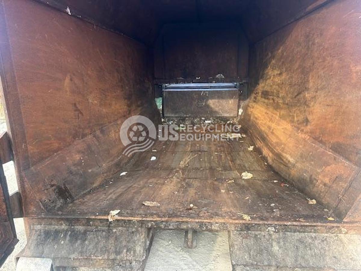 Used Unknown Manufacturer: Used 35-Yard Self Contained