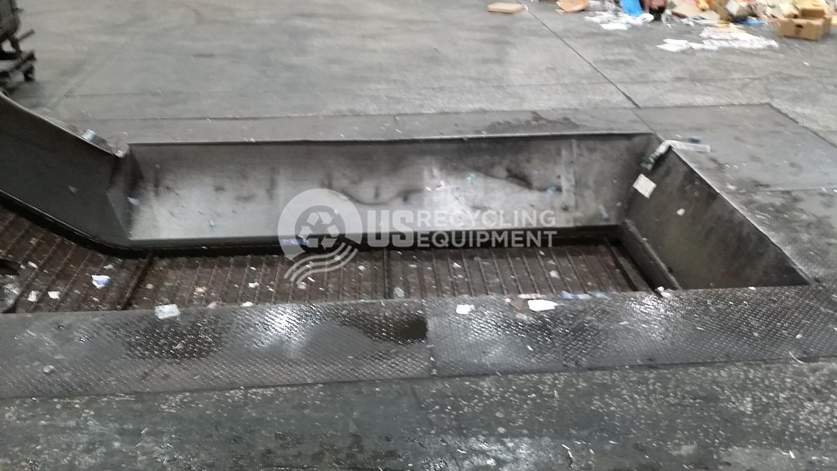 Used 1994 Harris HRB-511N-BR-BD with Titan Conveyor