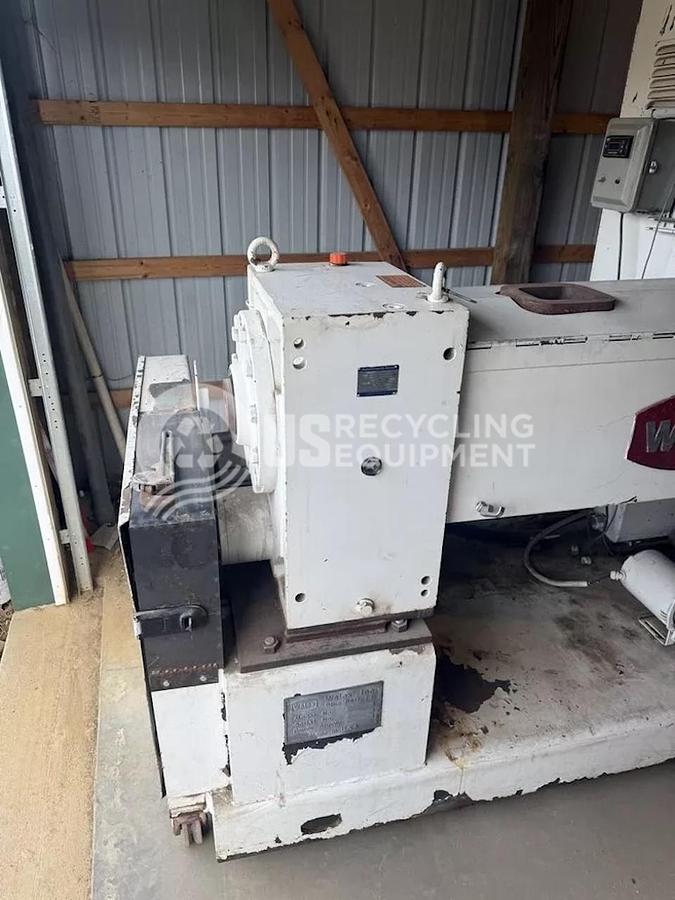 Used 1984 Welex 350 3.5 inch Single Screw Extruder