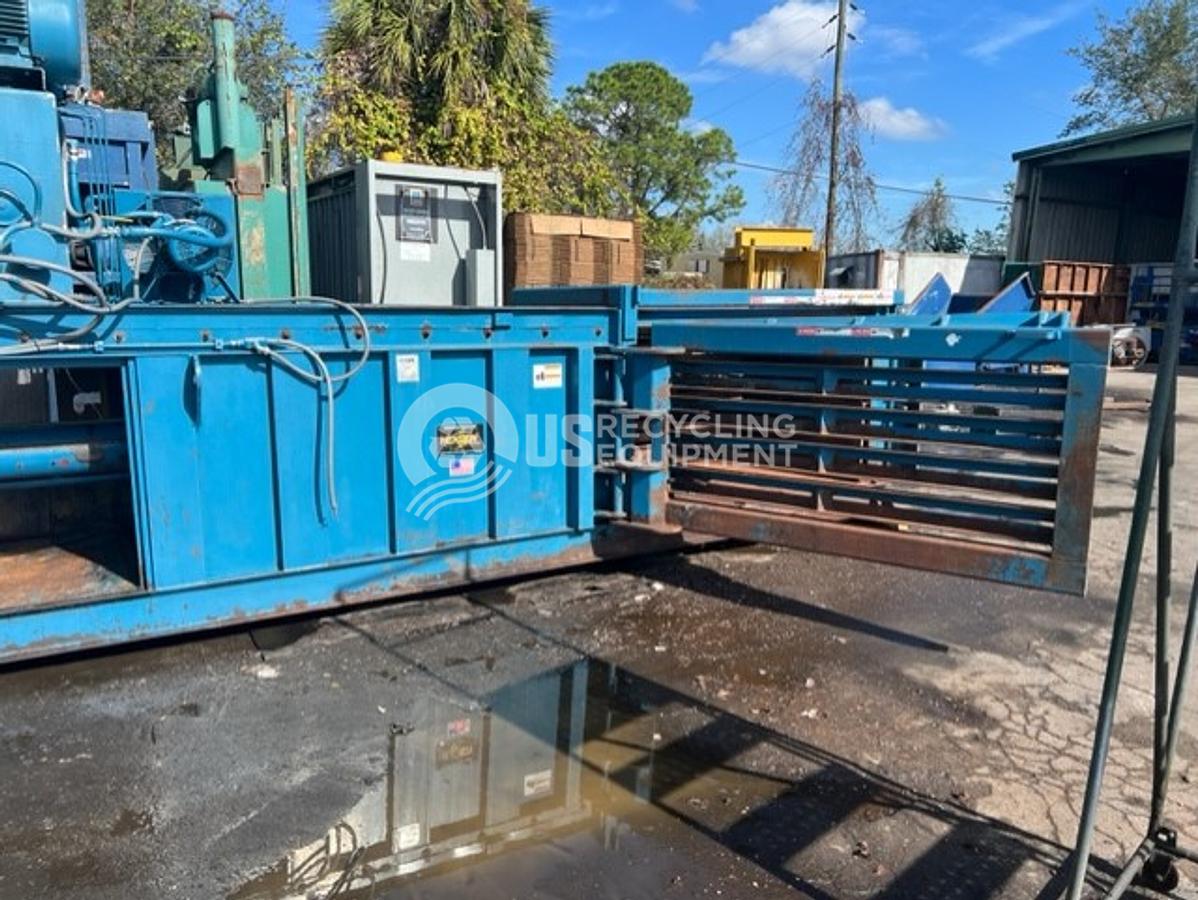 Used 2013 Marathon SE-504842-830 Baler with Conveyor