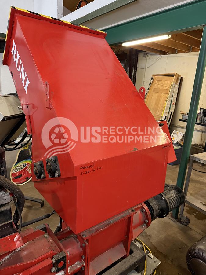 Used 2007 Runi SK240H Cold Press Densifier