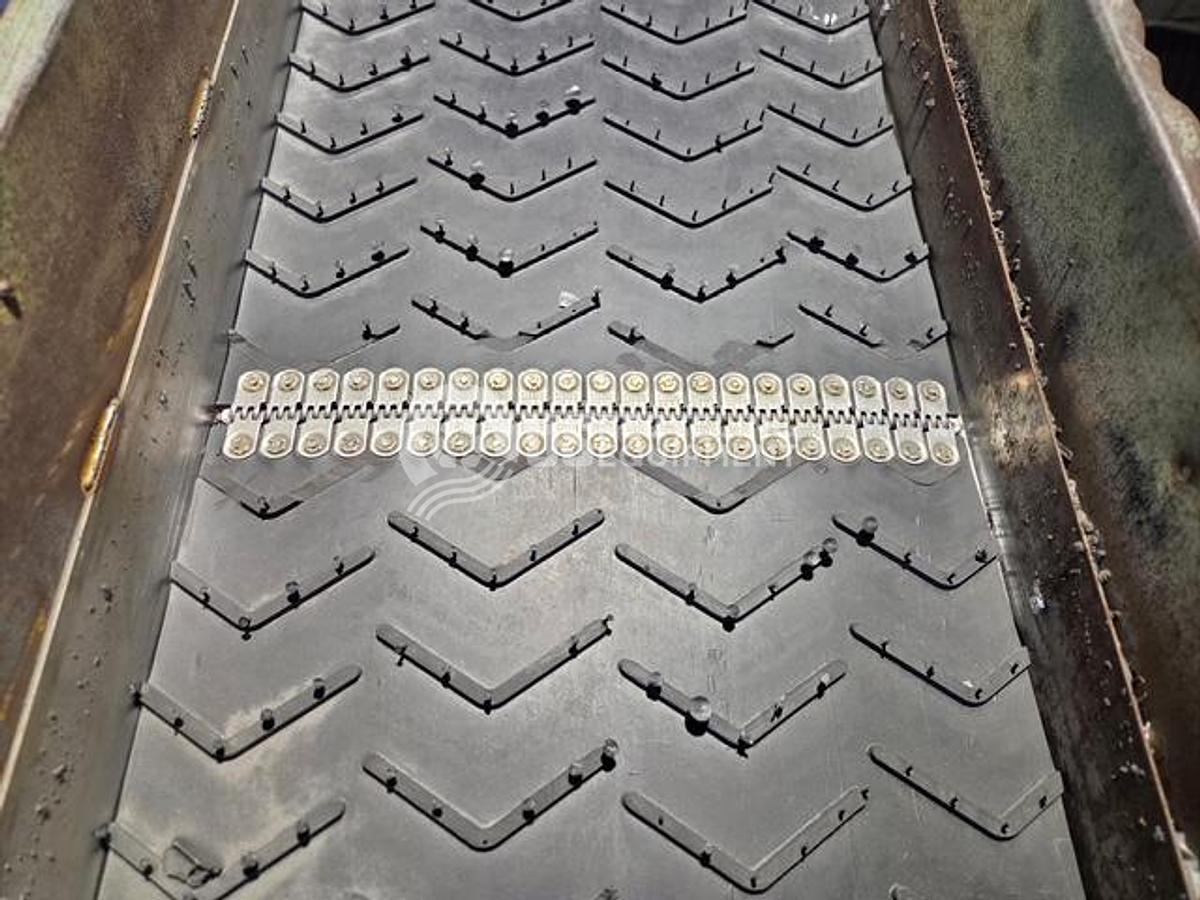 Used Can Pak 21994 Incline Conveyor with Mag Head Pulley
