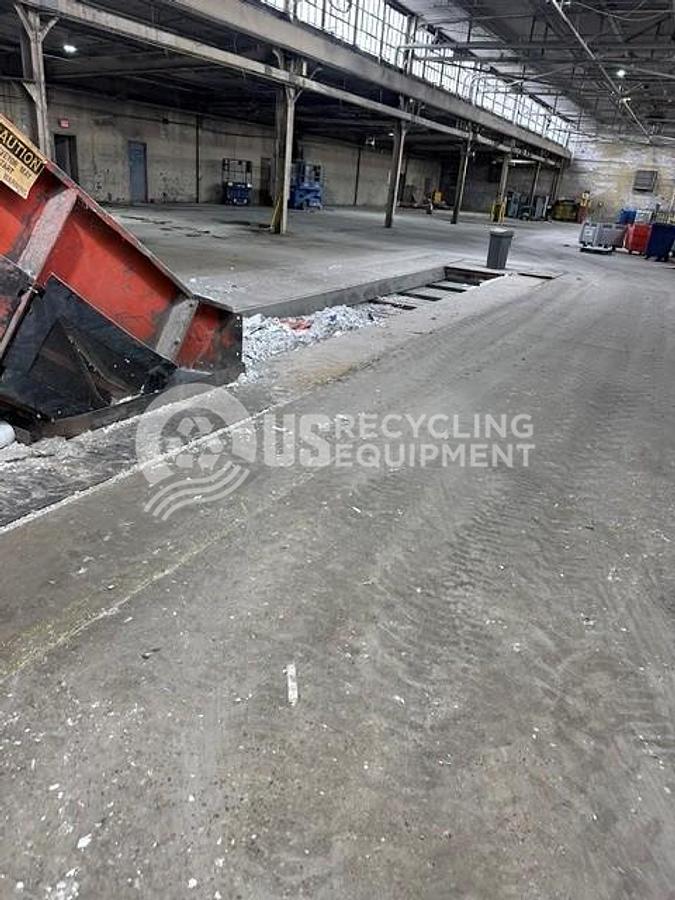 Used American Baler 7243H-10150 Horizontal Baler