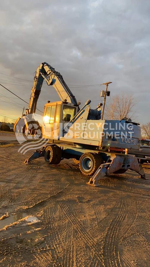 Used 2003 Fuchs 311 Material Handler