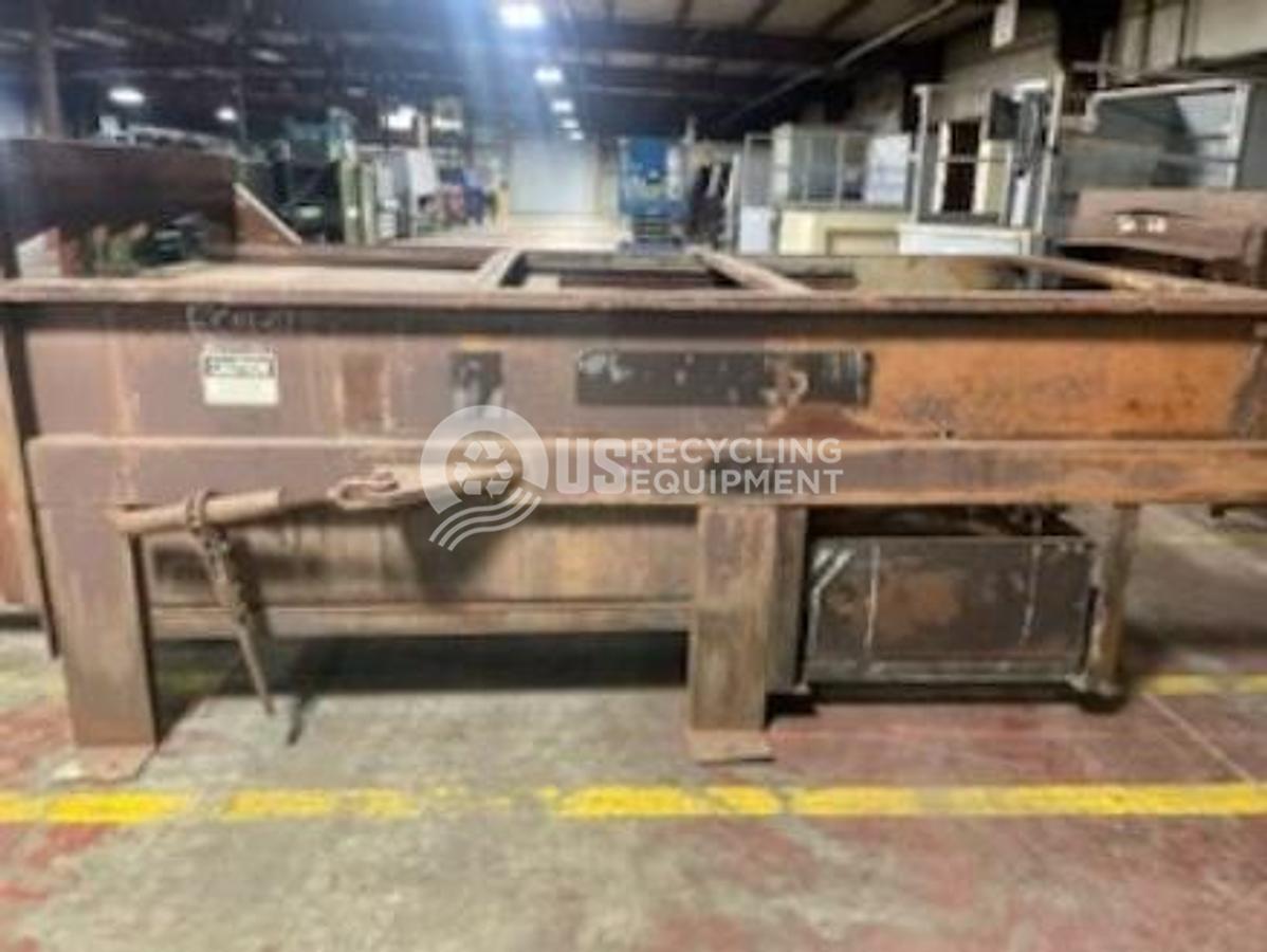 Used Unknown Manufacturer: Used (3) 60" Vertical Balers, (1) 30Yd Self Contained Compactor, (1) 2Yd Stationary Compactor, (3) Closed Door Balers