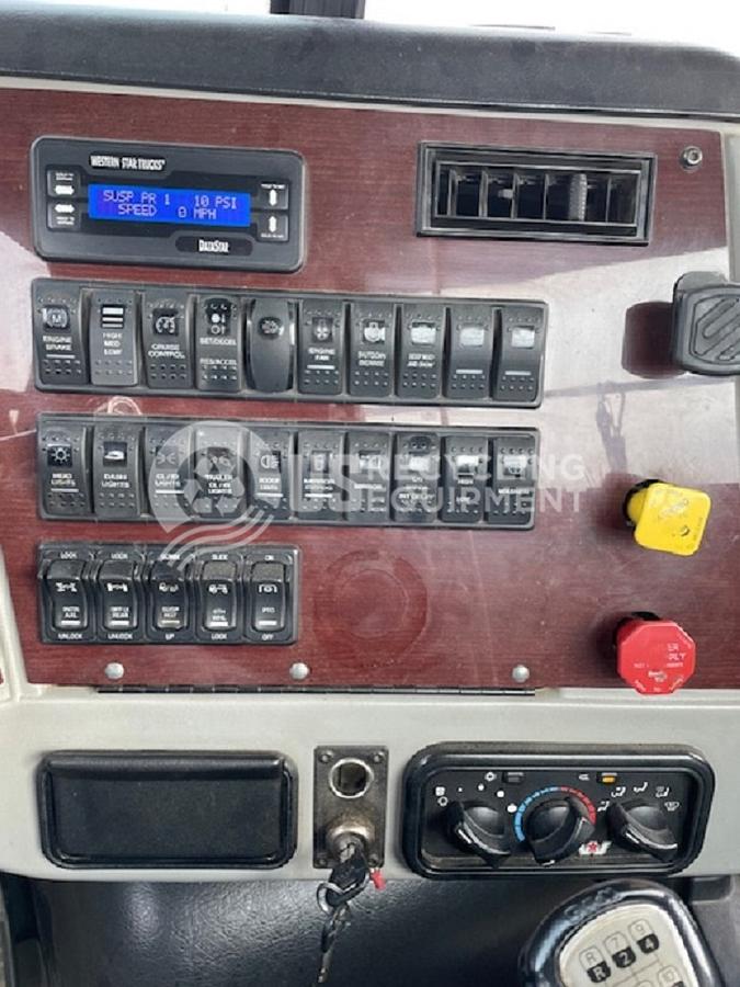 Used Western Star 4700SF Truck Wet Kit