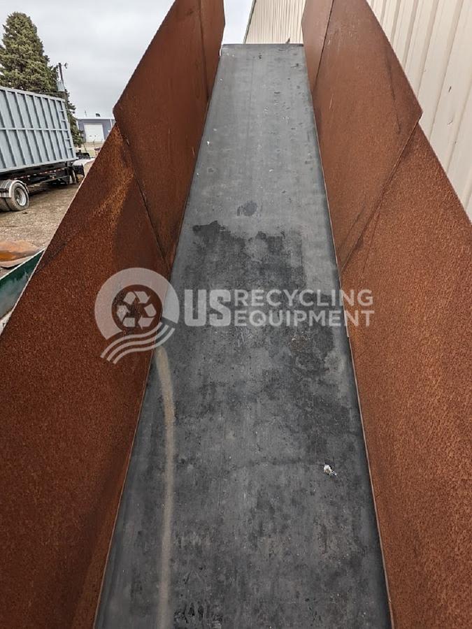 Used Unknown Manufacturer: Used 28" x 20' Infeed Conveyor