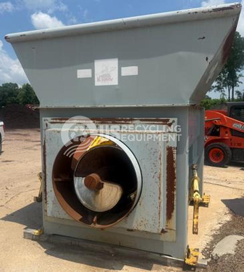 Used 2016 Komar EM-40-W Auger Compactor