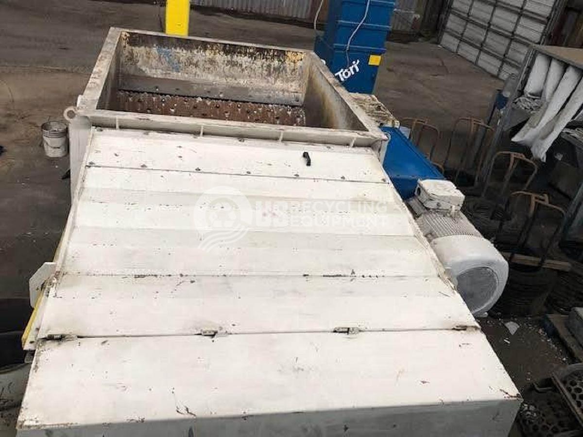 Used Vecoplan RG70-200K Single Shaft Shredder with Conveyor