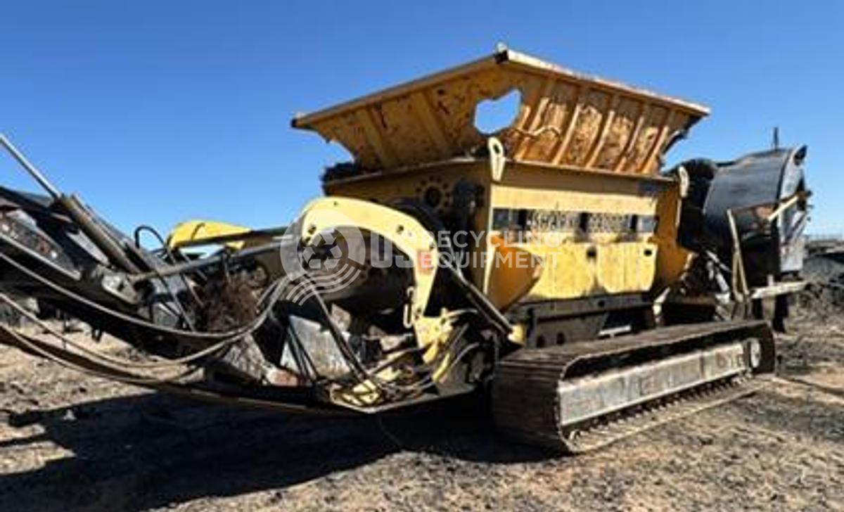 Used 2013 Tana Shark 440DT Single Shaft Mobile Shredder