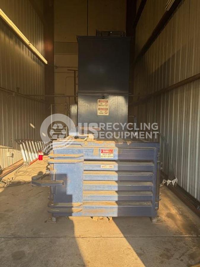 Used Max Pak  HCE-4860-72-9 Closed Door Horizontal Baler