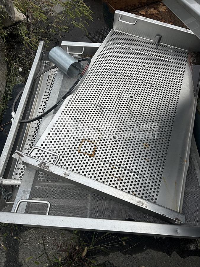 Used Witte Two (2) Vibratory Screeners