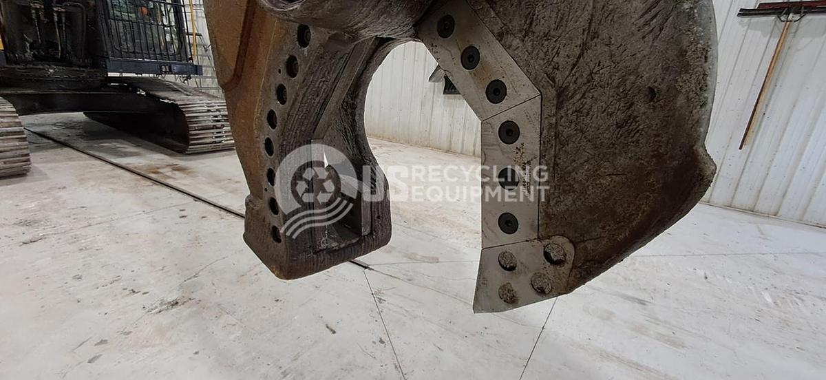 Used 2010 Volvo EC210CL Excavator with Genesis GXP400 Shear